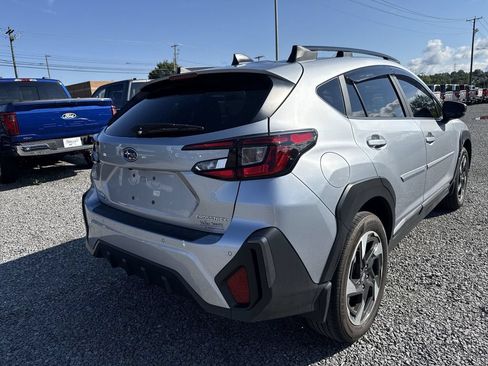 Used 2024 Subaru Crosstrek 2.5i Limited AWD/4WD image 5