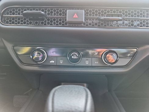 Certified 2026 Honda HR-V LX image 18