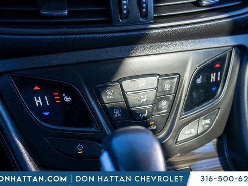 Used 2019 Buick Envision Essence image 12