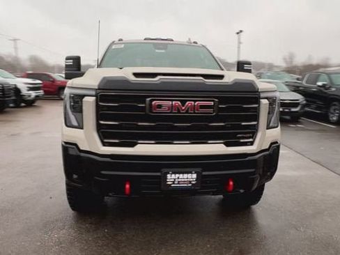 New 2026 GMC Sierra 2500 AT4X image 3