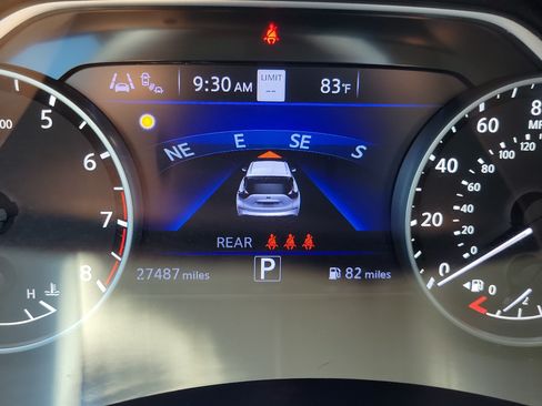 Certified 2024 Nissan Murano Platinum w/ Cargo Package FWD image 22
