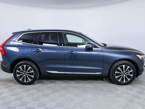 Certified 2023 Volvo XC60 B5 Plus w/ Climate Package image 28