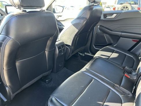 Used 2022 Ford Escape Titanium w/ Class II Trailer Tow Package image 12