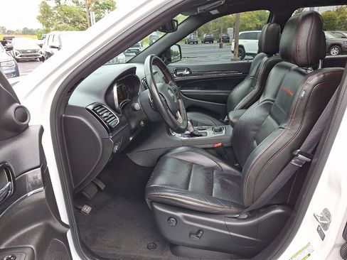 Certified 2021 Jeep Grand Cherokee Trailhawk w/ Trailhawk Luxury Group image 13