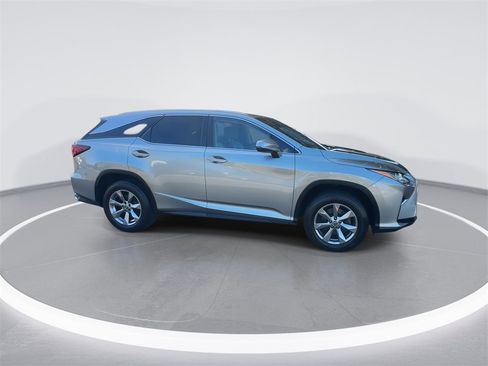 Used 2018 Lexus RX 350L FWD image 17