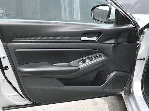 Used 2021 Nissan Altima 2.5 S image 16