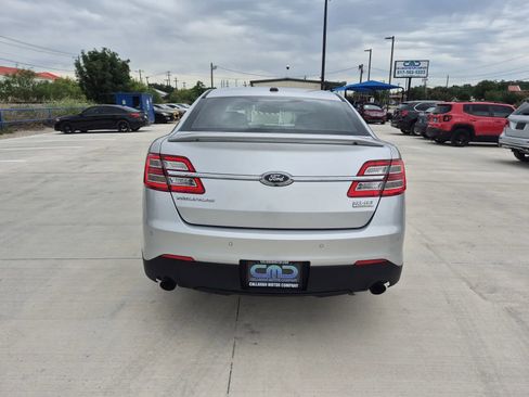 Used 2013 Ford Taurus SHO AWD/4WD image 7