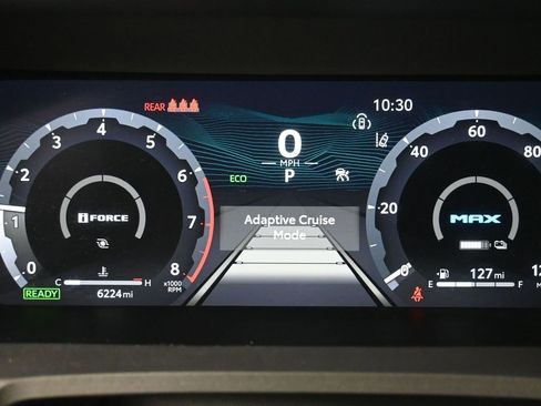 Certified 2025 Toyota Tacoma TRD Off-Road image 16