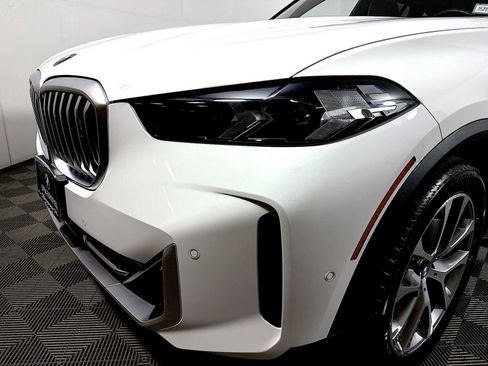 Certified 2024 BMW X5 xDrive40i image 27