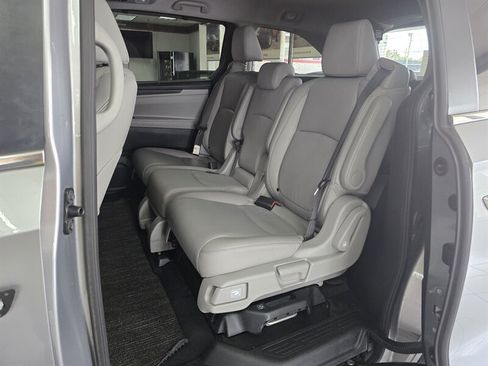 Used 2022 Honda Odyssey EX-L image 10