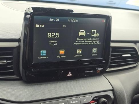 Used 2021 Hyundai Veloster Turbo FWD image 25