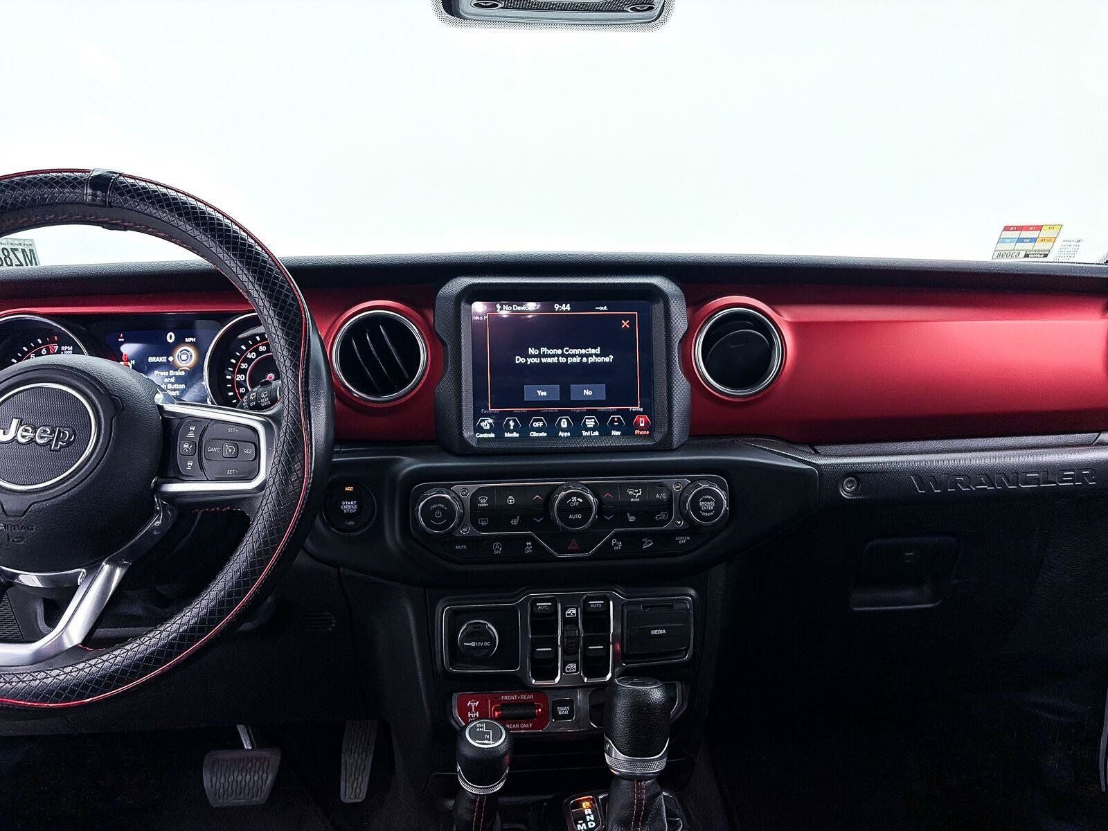 Used 2019 Jeep Wrangler Unlimited Rubicon AWD/4WD image 9