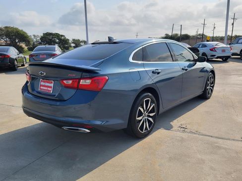 Used 2025 Chevrolet Malibu RS FWD image 5