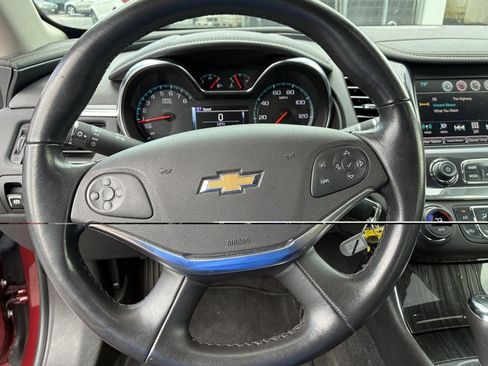 Used 2016 Chevrolet Impala LT w/ Convenience Package FWD image 13