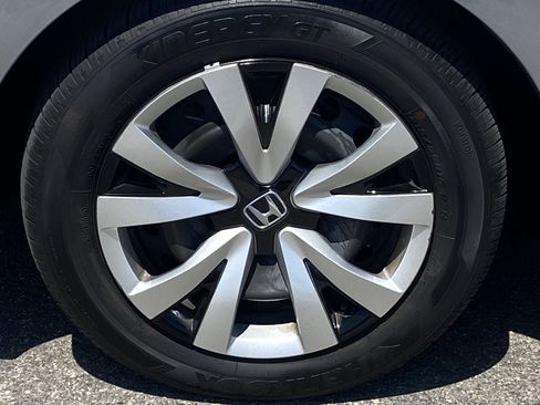 Used 2023 Honda Civic LX image 8