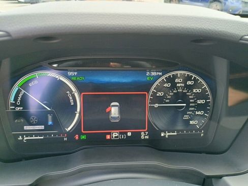 New 2026 Subaru Crosstrek 2.5i Limited AWD/4WD image 19