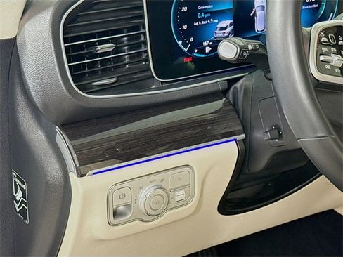 Used 2023 Mercedes-Benz GLE 450 4MATIC image 10