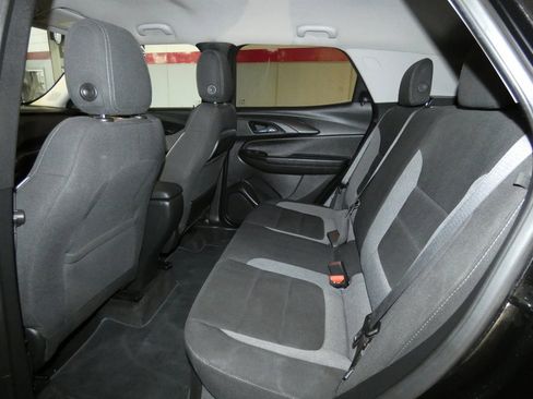 Used 2023 Chevrolet TrailBlazer LT image 23