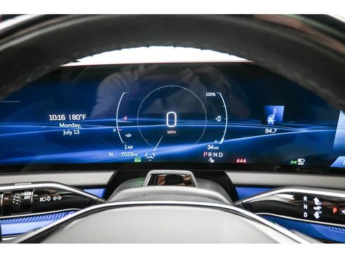 Certified 2025 Cadillac Optiq Sport 1 AWD/4WD image 15