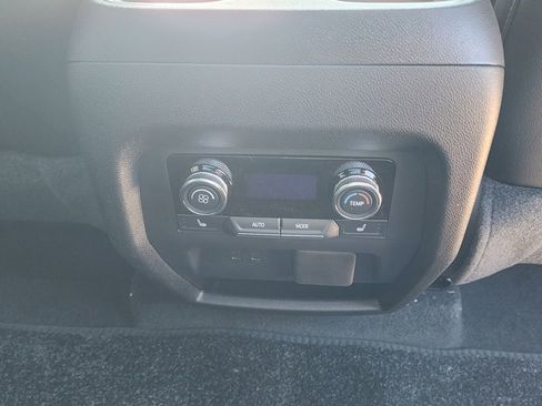 New 2026 Buick Enclave Avenir image 50