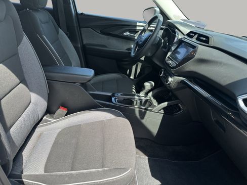 Used 2022 Chevrolet TrailBlazer LT w/ Convenience Package image 22