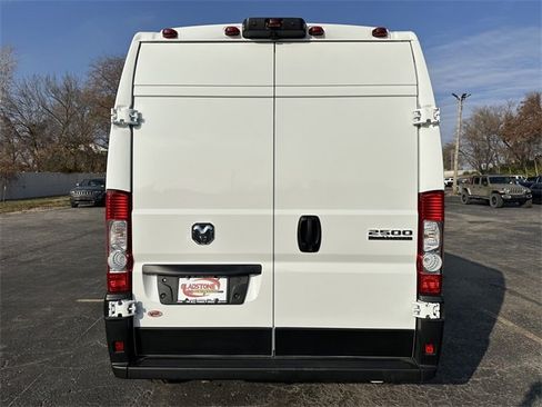 Used 2025 RAM ProMaster 2500 image 7