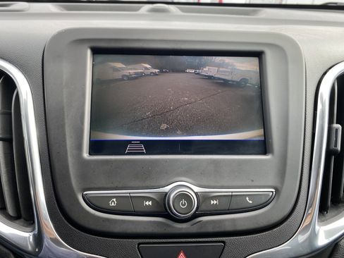 Used 2020 Chevrolet Equinox LT image 26