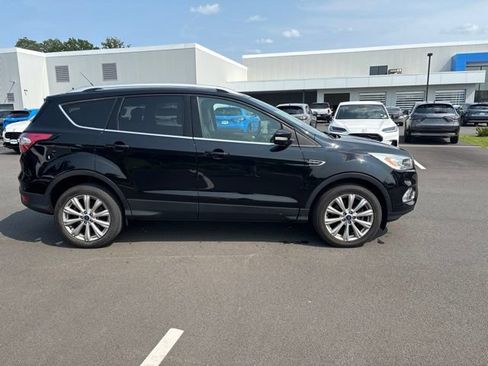 Used 2017 Ford Escape Titanium w/ Equipment Group 301A AWD/4WD image 5