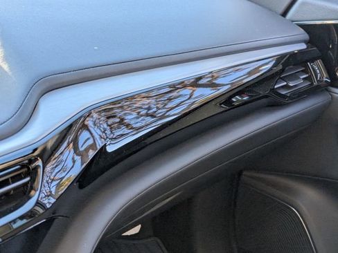 Certified 2024 Acura MDX FWD w/ Technology Package image 27