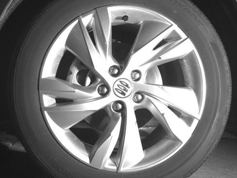 Used 2025 Buick Encore GX Preferred image 9