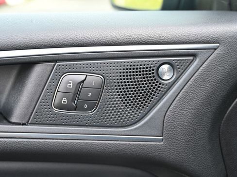 Used 2020 Ford Edge ST w/ Equipment Group 401A image 28