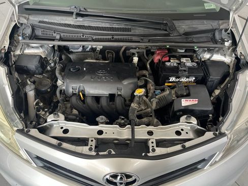 Used 2012 Toyota Yaris LE FWD image 9