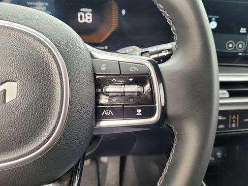 Certified 2025 Kia Sorento S w/ Panoramic Sunroof Package FWD image 25
