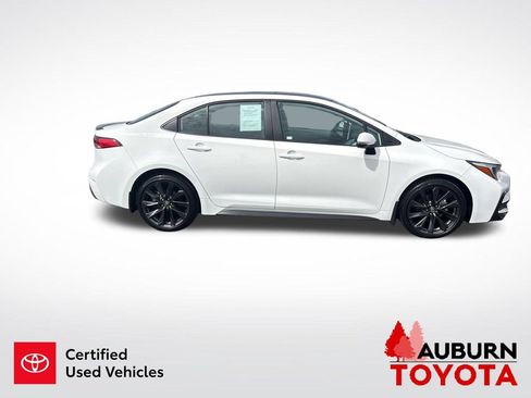Used 2026 Toyota Corolla SE w/ SE Package FWD image 9