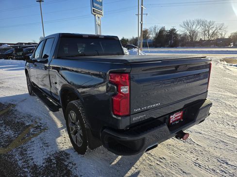 Used 2021 Chevrolet Silverado 1500 RST w/ Z71 Off-Road Package image 3