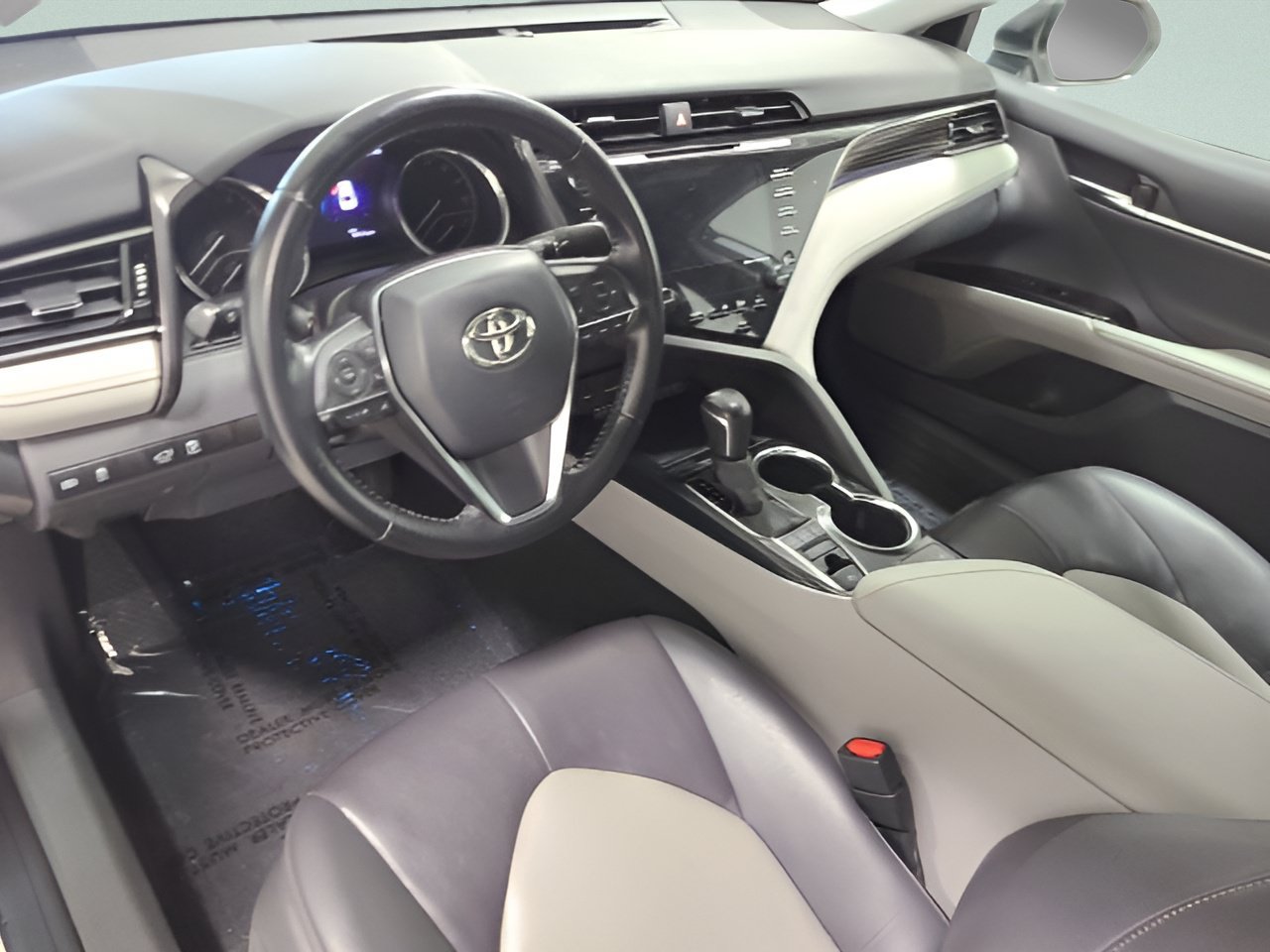 Used 2020 Toyota Camry XLE AWD/4WD image 21