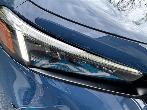 Used 2025 Honda Civic Sport image 27