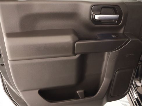 Used 2022 Chevrolet Silverado 2500 LT w/ Convenience Package image 16