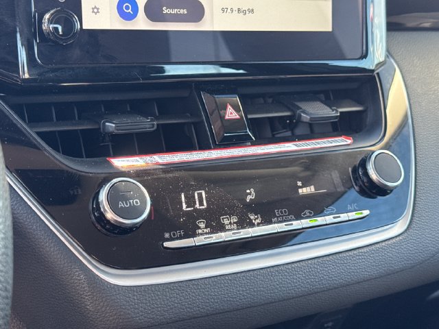 Used 2026 Toyota Corolla LE FWD image 23