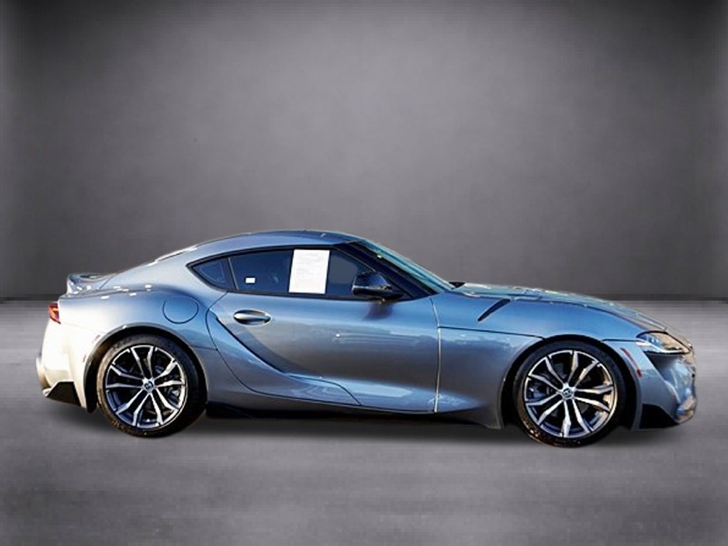 Used 2022 Toyota Supra w/ Safety & Technology Package RWD image 3