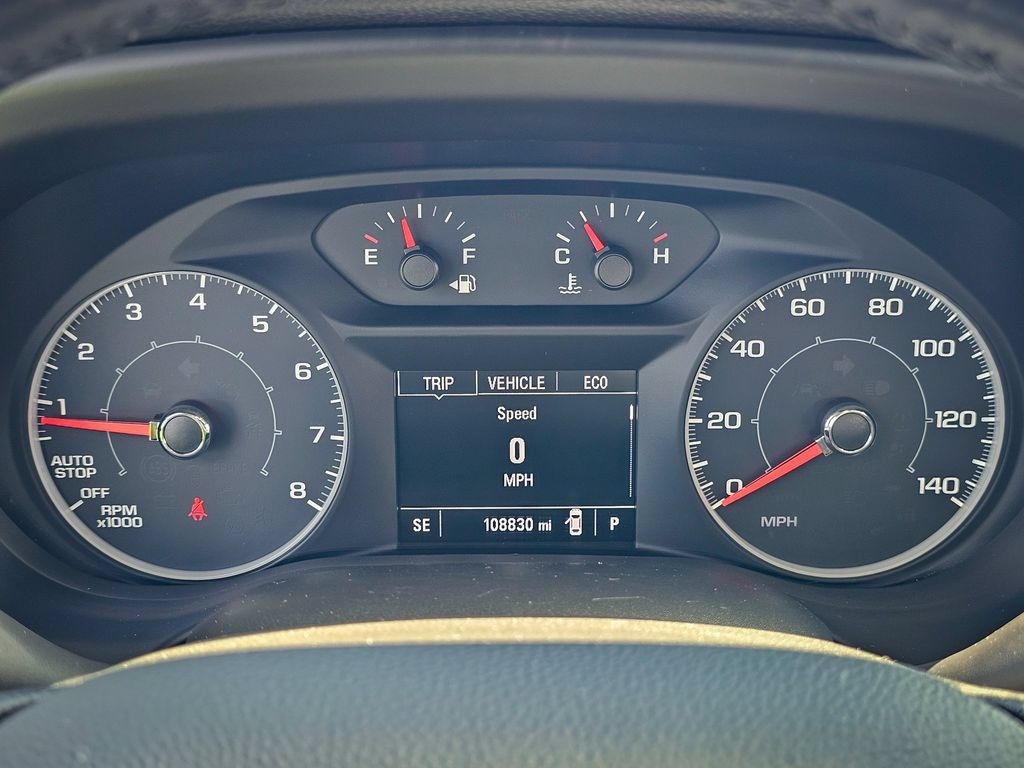 Used 2018 GMC Acadia SLE FWD image 14