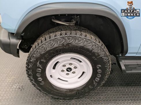 Used 2025 Ford Bronco Heritage Edition AWD/4WD image 8