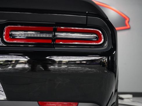 Used 2023 Dodge Challenger SRT Hellcat image 34