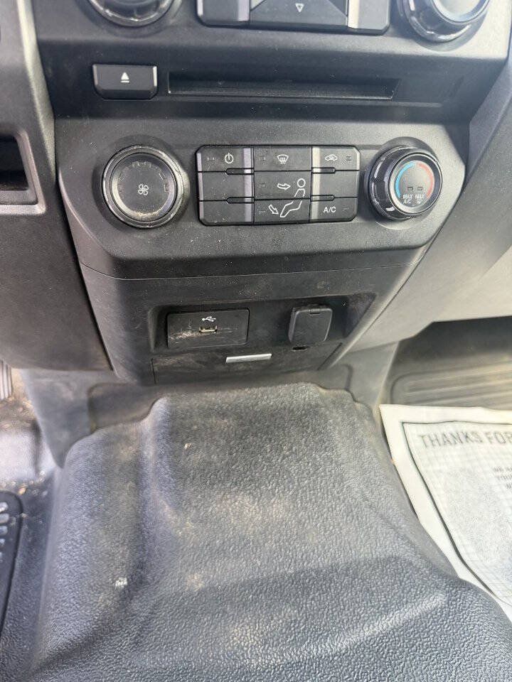 Used 2018 Ford F350 XL AWD/4WD image 14