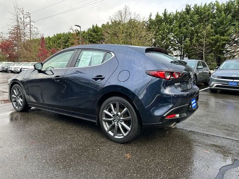 Used 2021 MAZDA MAZDA3 s image 4
