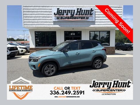 Used 2024 Kia Seltos S FWD image 1