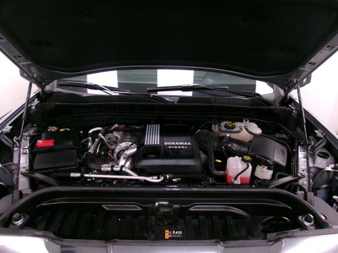 Used 2024 GMC Sierra 1500 AT4 image 17