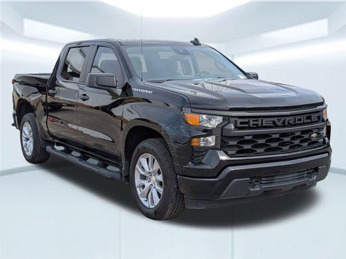 Used 2023 Chevrolet Silverado 1500 Custom image 8