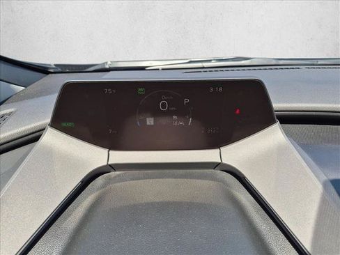 New 2026 Toyota Prius Plug-In Hybrid FWD image 11