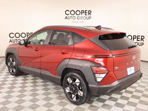 Used 2024 Hyundai Kona SEL w/ Convenience Package FWD image 22